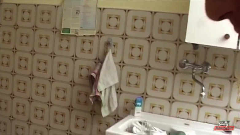 Vere Casalinghe Italia.: She started sucking cock in front of me and I...