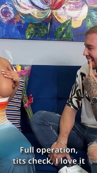Mariana Martix dává žhavý rozhovor s jejími velkými prsy a ebenovým zadkem Brianu Evansxovi