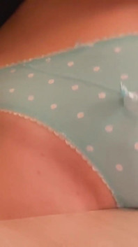 Pane bože! Orgasmus bez rukou. Tření sexy kundičky