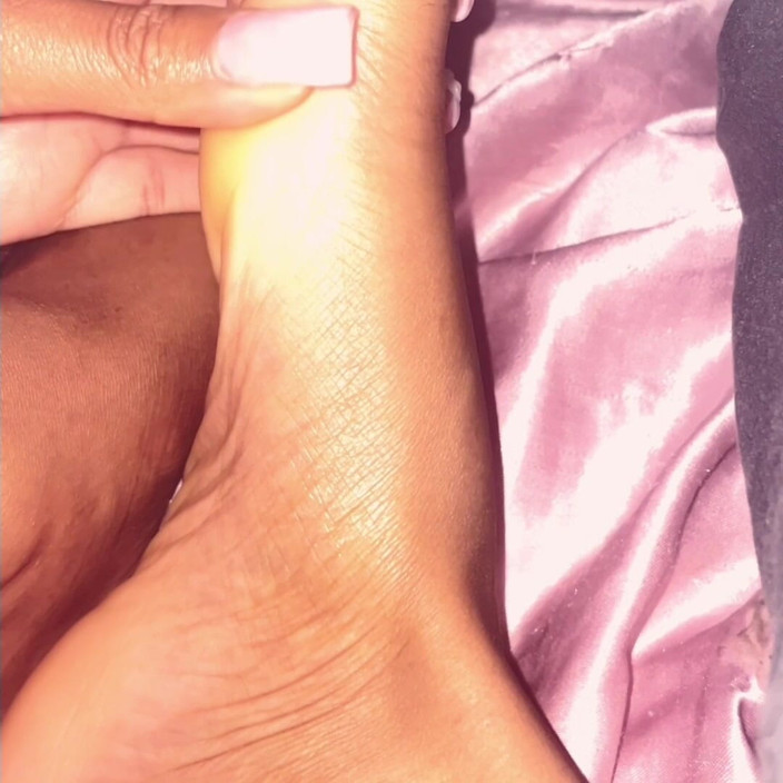 Emilytyche: Ступни и пальцы ног