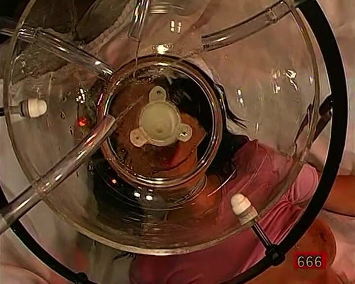 Piss Lover: 처음으로 오줌과 정액 Bukkake와 삼키기 빈티지 클립 Ggg John Thompson