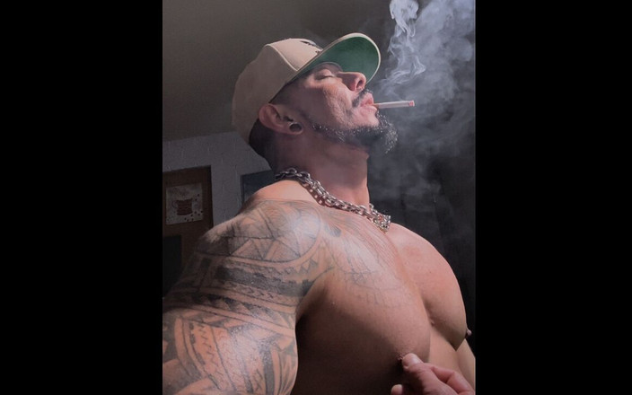 Reds and Muscles: Etwas Musik macht mich steinhart, passiert das euch, kumpels?