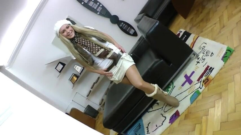 Toy Sluts: Gorgeous babe with sexy body enjoys masturbating