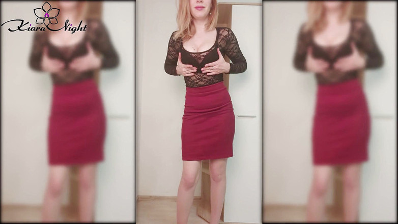 Kiara Night: Збуджена вчителька пристрасно мастурбує після уроку