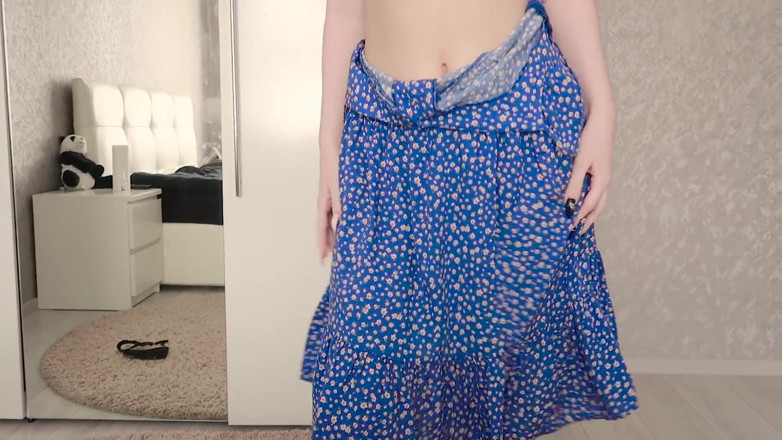 Lil_Elle: Tinder date with perfect ass rides thick cock