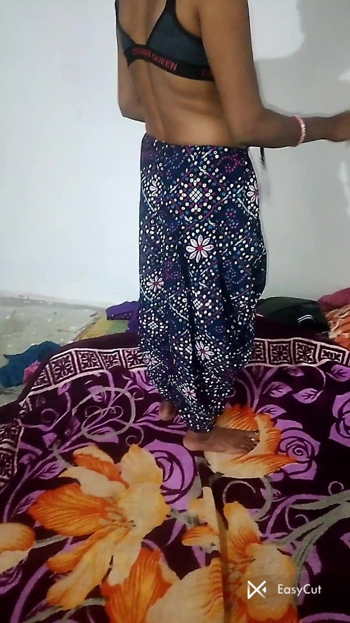 IndianVibeX: Meia-irmã coloca uma barraca de vídeo na bunda