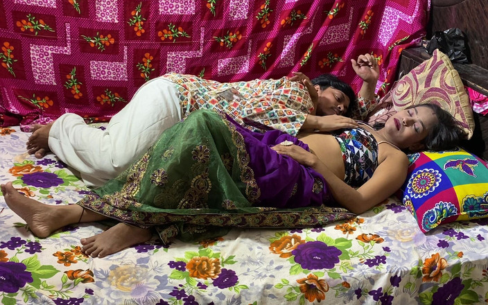 18 year old Indian: Seks hardcore India terbaik dengan gadis kampus desi