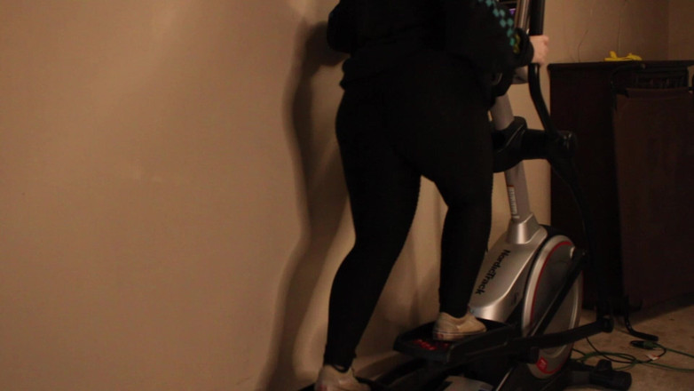 Mushroombitchx: Wtyczka butt eliptyczna