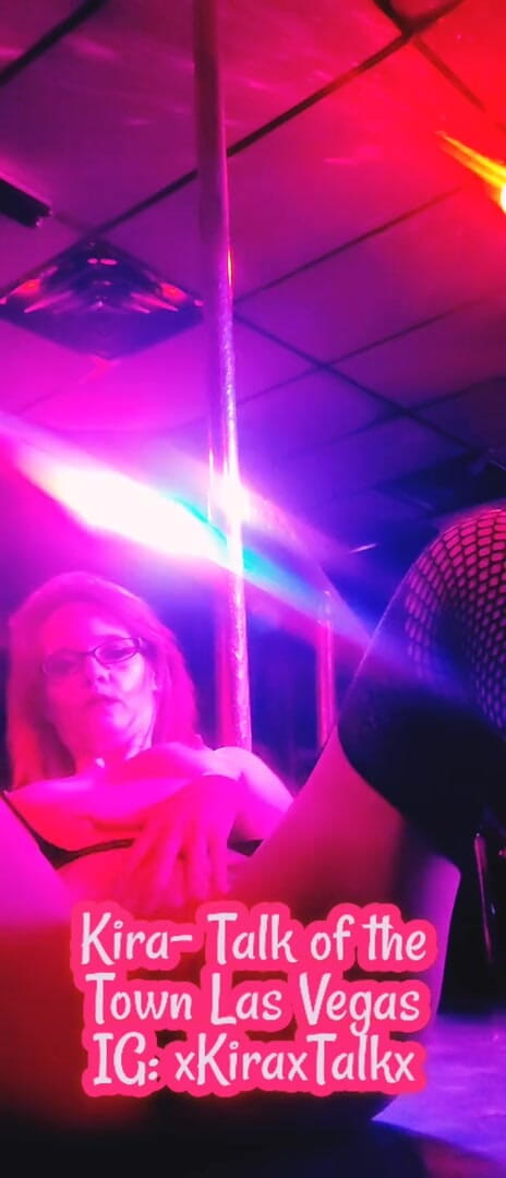 X_Asphxyia_X: Fully nude Las Vegas stripper stage set