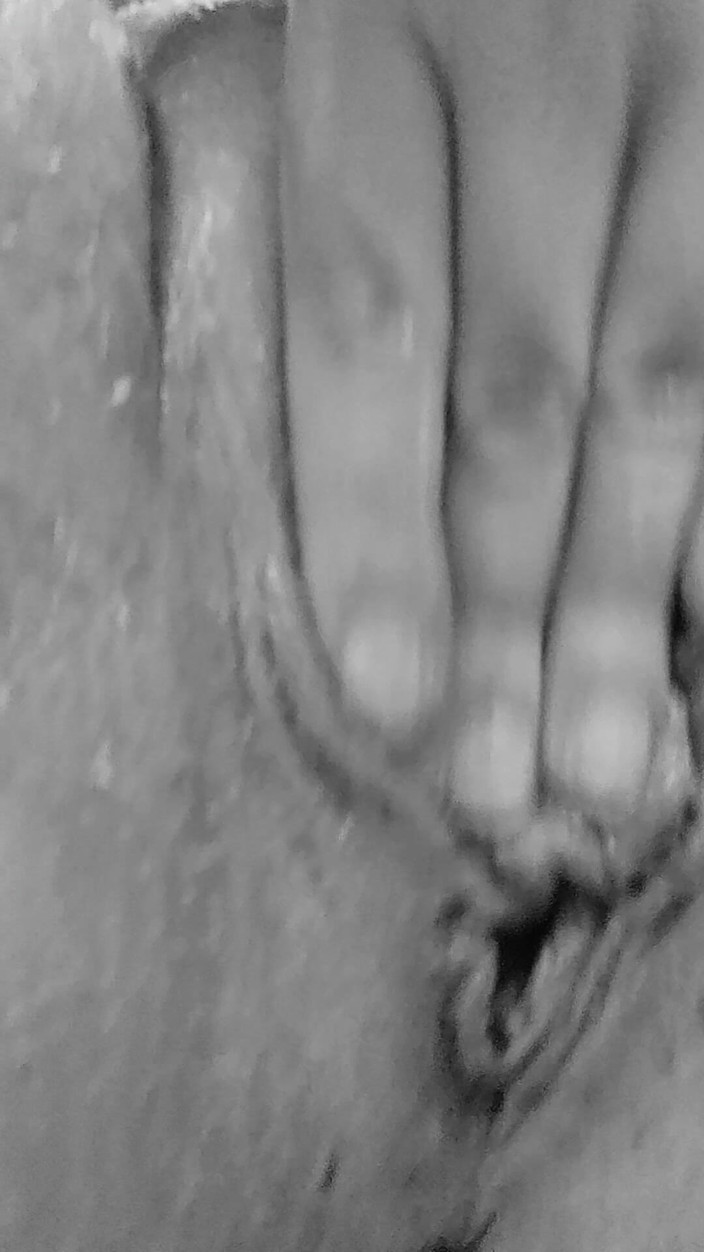 Misses Dickinson and Roughael: Sexy selfcare kompilace