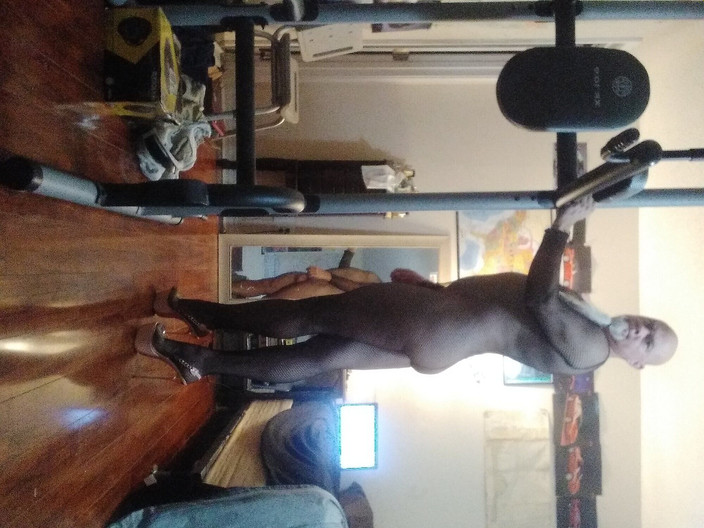 MrLeggs: 내 윌리 질식 내 작은 블로크 스트로킨 내 작은 블로크 원인내 의지 질식 자지 스팽킹하지 않는 것은 기분이 좋다.