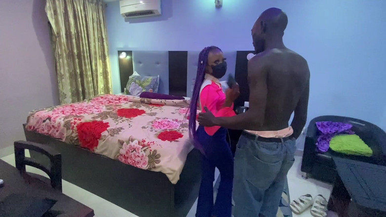 Funfor10k straight videos only: セクシーなルームサービスが激しく犯される