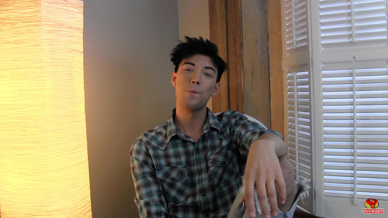 Phoenixxx: Сексуальная Jake только начинает