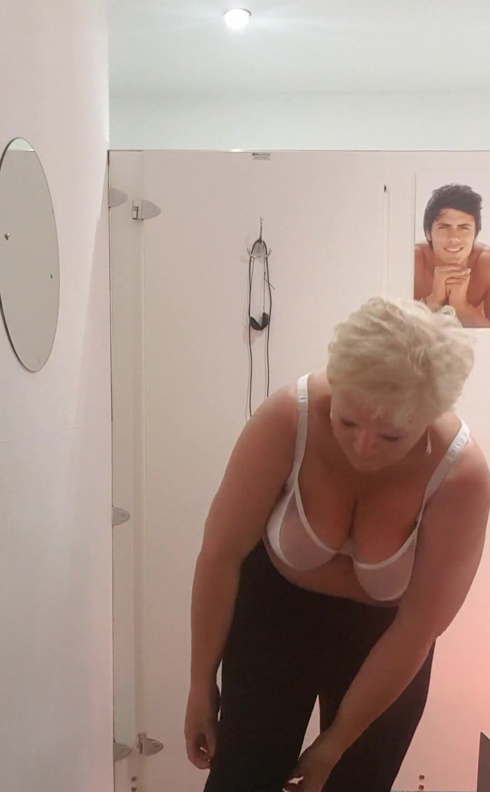 Uk Joolz: 脱ぐのではなく着替える!気分転換に!