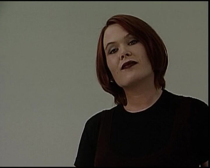 Deutscher hardcore: 彼女はドイツ人女性で、キャスティングで完璧な体を見せるのが好きです