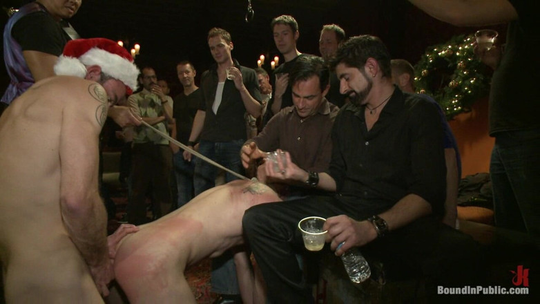 Bound in public: Frohe Feiertage!
