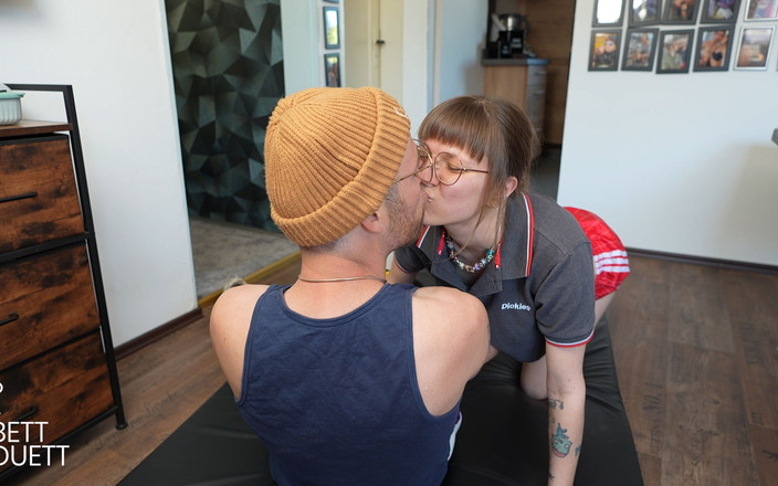 BettDuett: Flexibel flickvän knulla !!