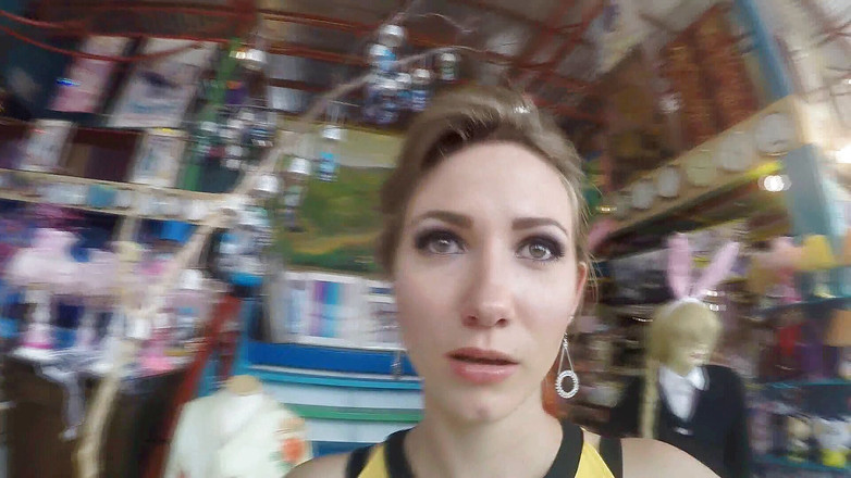 Angel The Dreamgirl: Membeli rumah mewah baru bagian 1