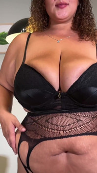 Analua BBW Fucks Her Boss