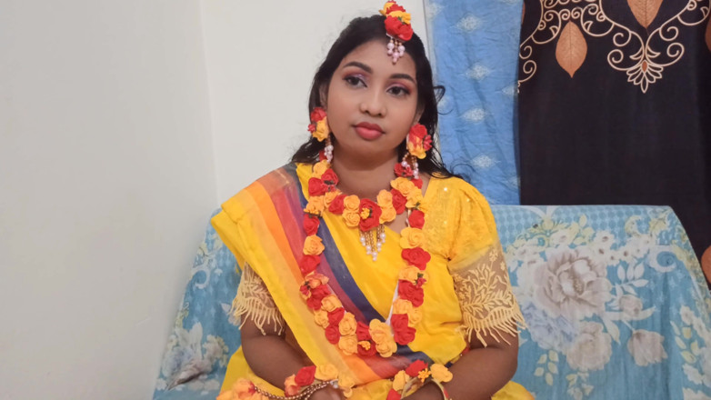 Bad shachow dury: Newly Married Desi Couple First Night Sex Bengali Bad Voice...