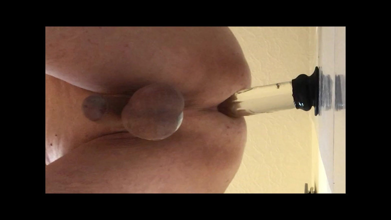 bigears: Cavalcando Dildo Cazzo Da 9 Pollici - Vista Sotto