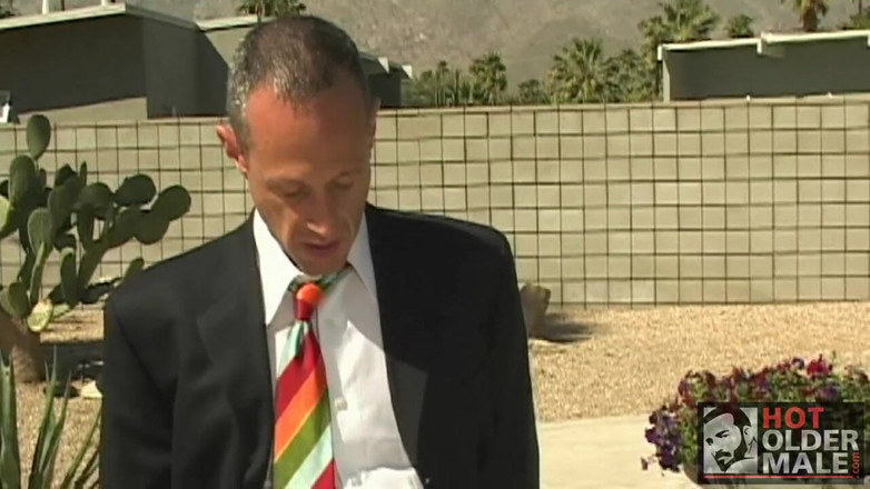 Pantheon men: Penetrador junto a negocios junto a la piscina