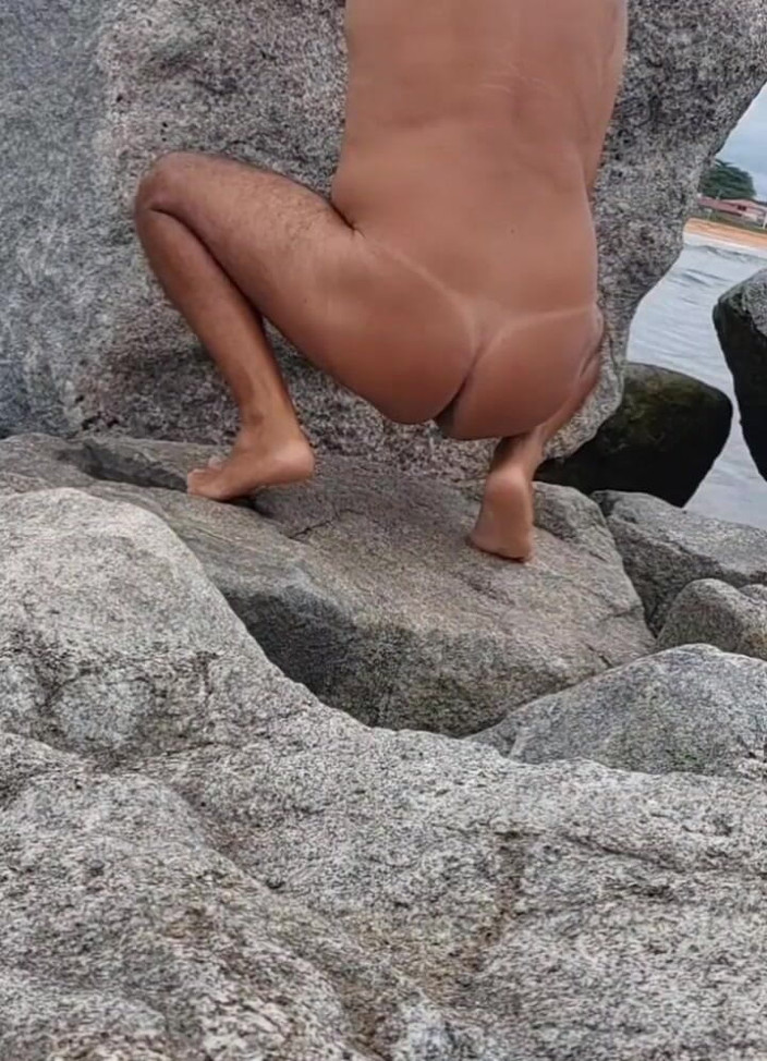 Ladysilvas: Ladysilva kayalarda çıplak ne kadar ateşli bronzlaşmış bir göt