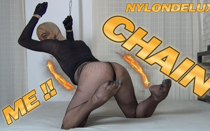 Nylondelux: Me acorrente e me provoca em nylon