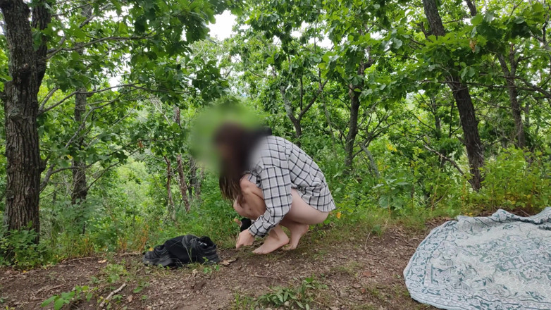MissPopa: My Bare Butt and Pussy Are Getting Some Fresh Air...