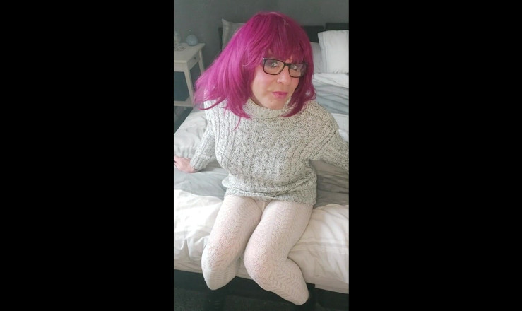 Juniperberi29: ウールのドレスとタイツ