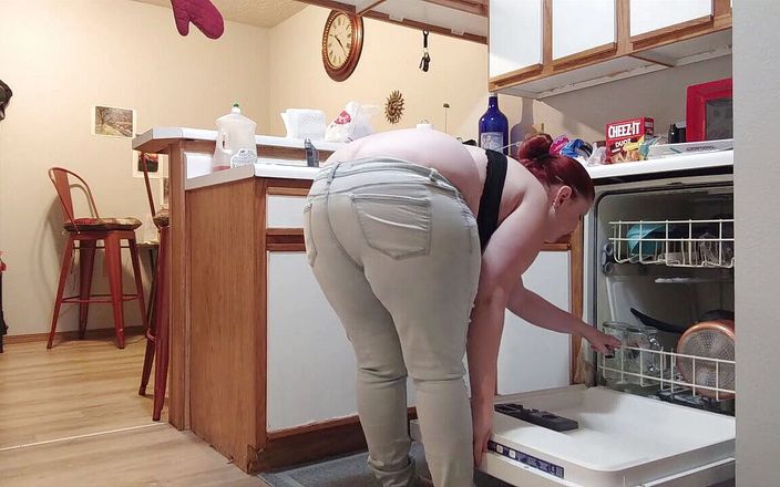 Sin Spice by Sophia Sinclair and Jasper Spice: Buttcrack reveal unloading dishwasher