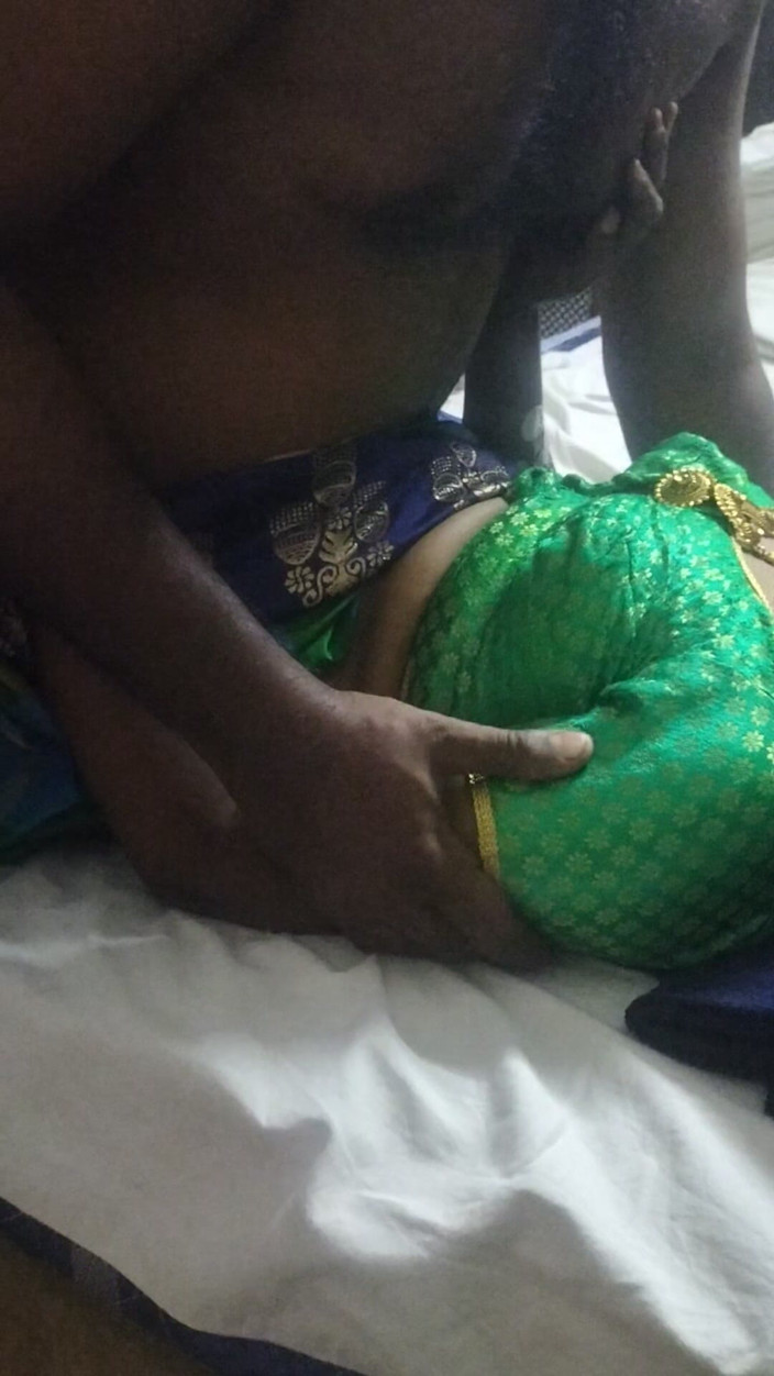 Funny couple porn studio: 泰米尔大鸡巴情侣被抽插并被后入