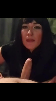 거대한 자지를 따먹는 아시아 밀프