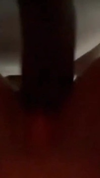Bella donna gode di cazzo trans ebano