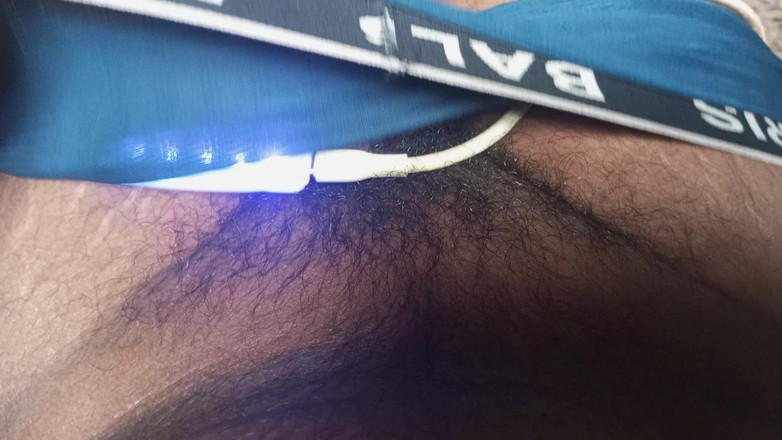 Sweet Indian cock: Büyük bir yarak yağ masajı ve kız arkadaş amcık emiyor