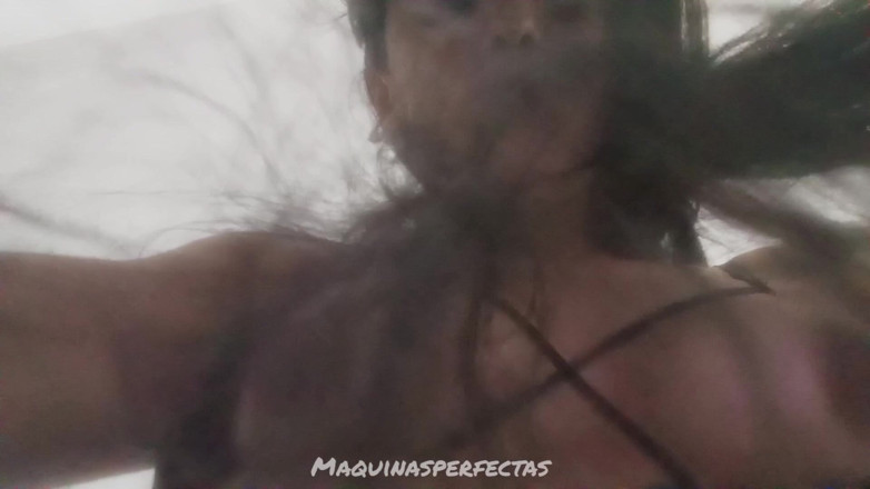 Maquinasperfectas: Am făcut sex bun cu tatăl meu vitreg acasă