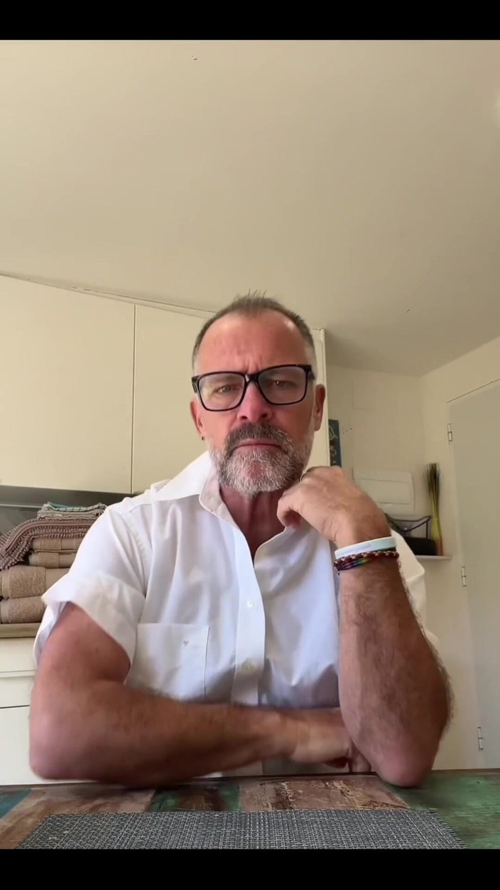 Daddybearvlc: Sevgililer Günün Kutlu Olsun