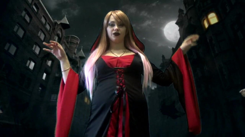Goddess Misha Goldy: Gigante vampira quer jogar para você ... mas não por muito...