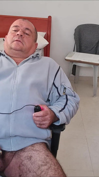 Właśnie złapałem nago piękną sąsiadkę z sąsiedztwa - i to była moja odpowiedź