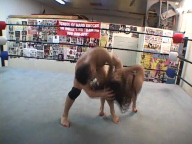 KO Entertainment: Vanessa Vs. Vasily, Bojová výzva 5 Zápas 1.