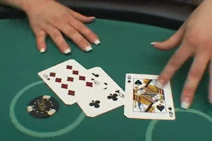 POV JOE: Elisa Is Terrible at Blackjack but Incredible at Cock Sucking