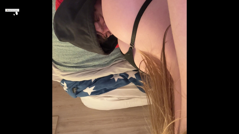 KatherineFarts: Gym Baddie Destroys Her Slave with Her Protein Farts