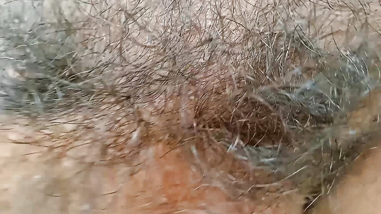 Roham: 男性手淫阴茎颤抖精液射精性感男孩