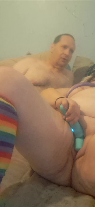 MAGLIGHTGIRL69: Sunt cu degetul în timp ce Minunea Wond funcționează