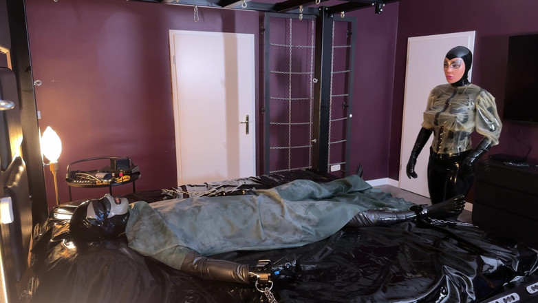 Rubber pervs: Arte Fetichista de Ava e Camadas de Látex Parte 1/2