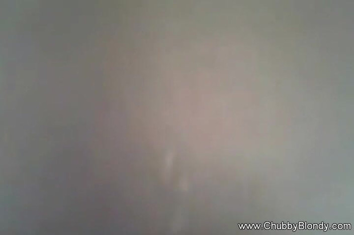 Chubby Blondy: Amateur homemade sex