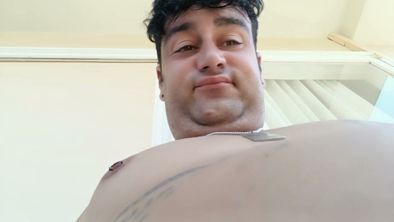 Idmir Sugary: I Love My Fat Look - Double Chin, Big Breast and...