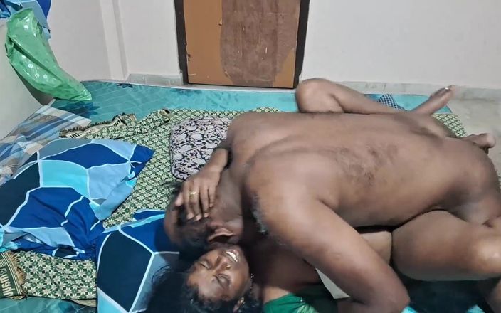 Desi palace: Lusty Indian Wife Hardcore Sex
