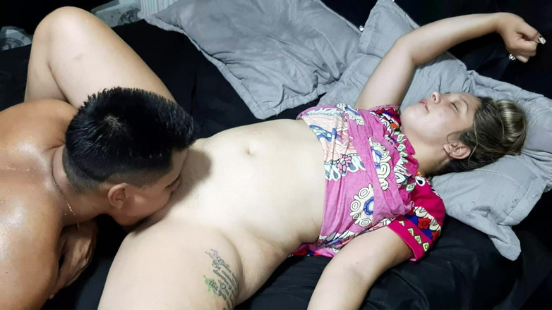 Miller Family: Mulher colombiana trai o namorado com o meio-irmão