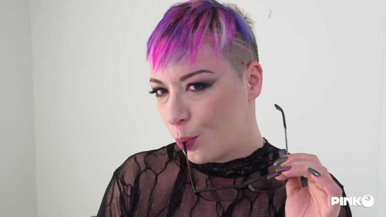 Pinko Club: Double penetration for Lena the super whore